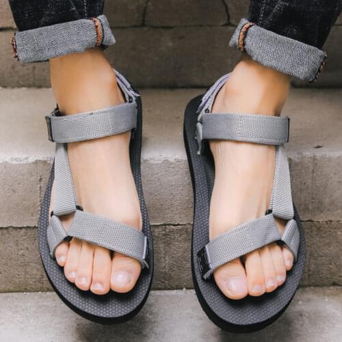 Sandals Male Korean Version Of The Trend 2019 New Summer Personality Breathable Casual Students Soft Bottom Non-slip Beach Shoes