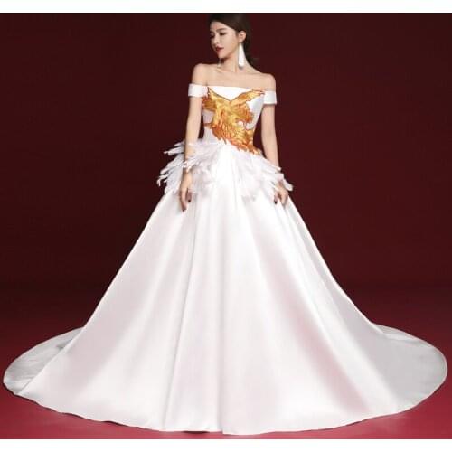 White slash collar feather wasit rococo court medieval dress renaissance Gown queen Victoria/Marie/ Belle Ball/drama gown