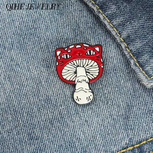 Mushroom Cat Enamel Pin Trippy Plant Lapel pin Mushroom with Eyes Brooches Hat Bag Jeans Backpack Lapel Buckle Accessories