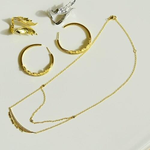 LONDANY Angel Wing Butterfly Wing Pendant Necklace C-shaped Wing Ear Ring Open Wing Ring Zircon Bright Gold color