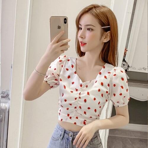 Summer 2021 New Strawberry Print Shirt Slim Slim Show Navel Short Square Collar Fold Bubble Sleeve Blouse Women