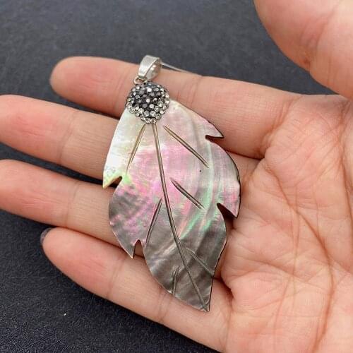 Leaf Shape Black Shell Diamond Pendant for DIY Necklace Jewelry Making Natural Shell Pendant Designer Charm Woman Accessories