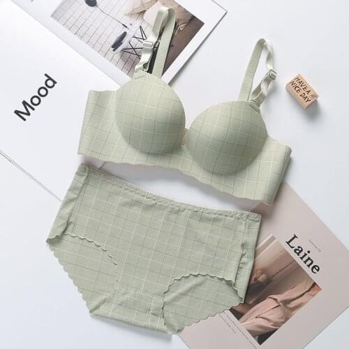 Sexy Lingerie Push Up Bra and Panties Set Seamless Brassiere Comfortable Bralette Top Underwear Women Set Ropa Interior Mujer