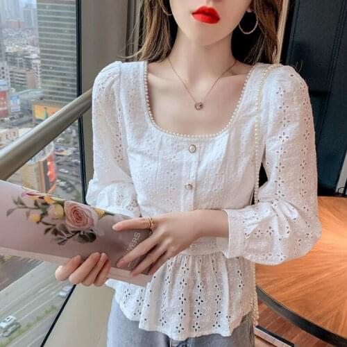 2021 Korean version spring and autumn new retro style lace pearl square collar temperament gentle wind blouse