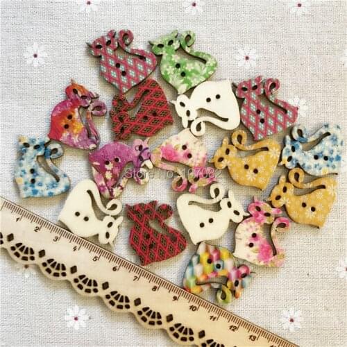 Yiasangly 1000pcs 28x25mm Mixed 2 Holes Cartoon Fox Wood Sewing Buttons Natural Button Scrapbooking Cardmaking
