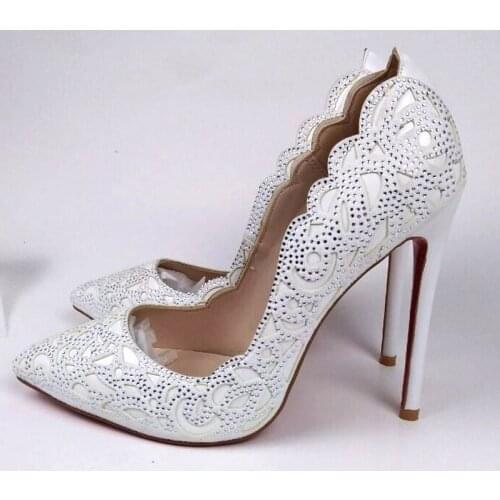 Sexy Carved Leather Glitter Crystal Drilled Pointed Toe Pumps Ladies Slip on Celebrity Stilettos Party High Heel Wedding Shoes