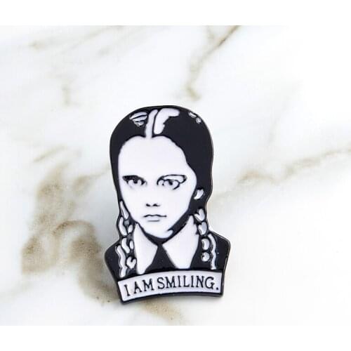 1 piece I AM SMILING Black and white girl brooch Collar Corsage Shirt bag cap Jacket Pin Badge Jewelry Birthday gift