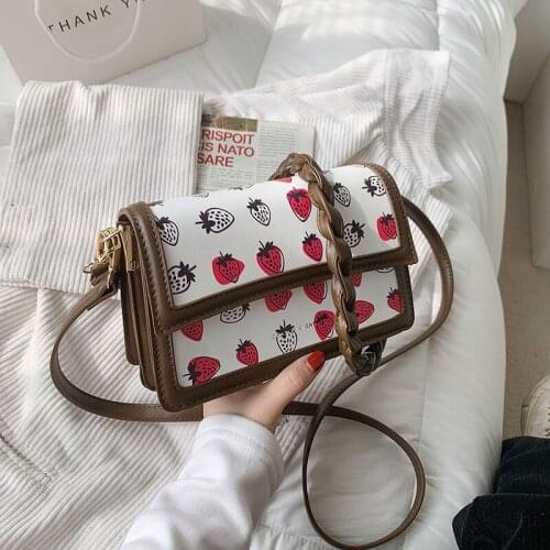 Fashion Strawberry Crossbody Bag Fashion Brand Handbag Lightweight PU Leather Messenger Bags Purse Summer Travel Bag for Female