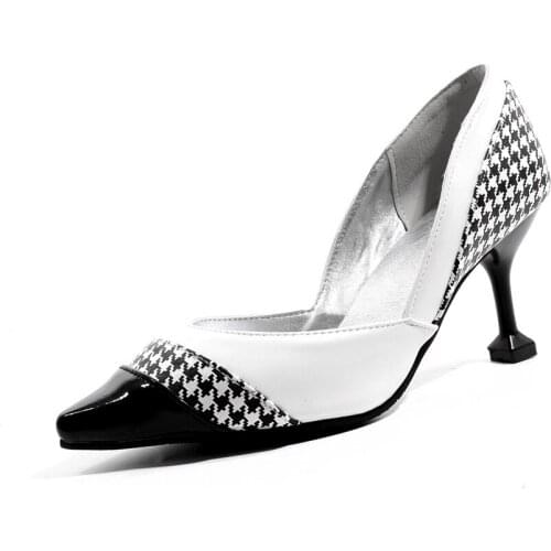 Early spring new product new fashion 2019 cats with high with grid size size 32-46 shallow mouth single woman shoes