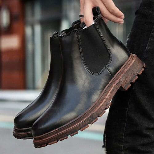 Brand Chelsea Ankle Boots Casual Outdoor Oxford Men Shoes Designer Genuine Leather Mens Wing Tip Business Dress Short Boots