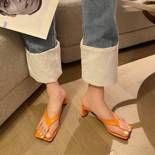 2021 New Women slipper summer outdoor sandal slip on flip flops ladies shoes med heel slides mules women black orange silver