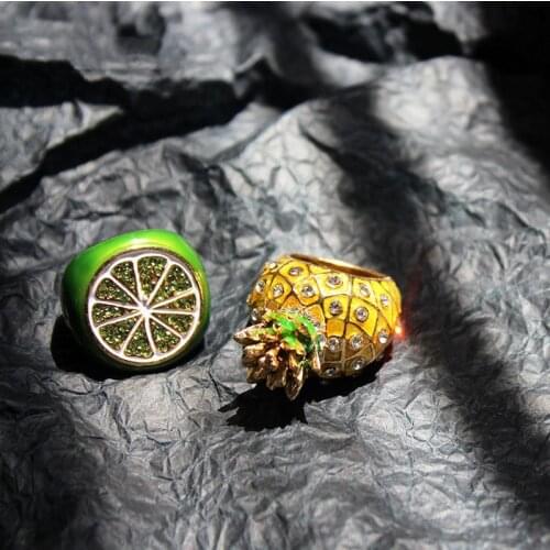 New 2021 Fashion Elegant Drop Oil Elegant Fruit Pineapple Lemon Exaggerate Ring Blinking for Women Girl Party Jewelry Gifts
