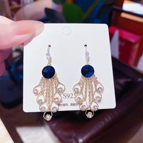 Light luxury high sense blue crystal face is thin, tassels, long temperament, luxurious full rhinestone net red female earrings