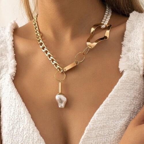 Baroque Punk Irregular Geometry Hollow Pearl Chain Pendant Necklace Woman Exaggerated Hip Hop Street Girl Jewelry Gift on Neck