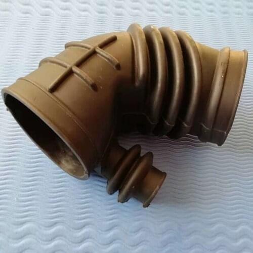 13711726325 New Air Intake Hose / Pipe / Rubber Boot for BMW 3 (E30) Series