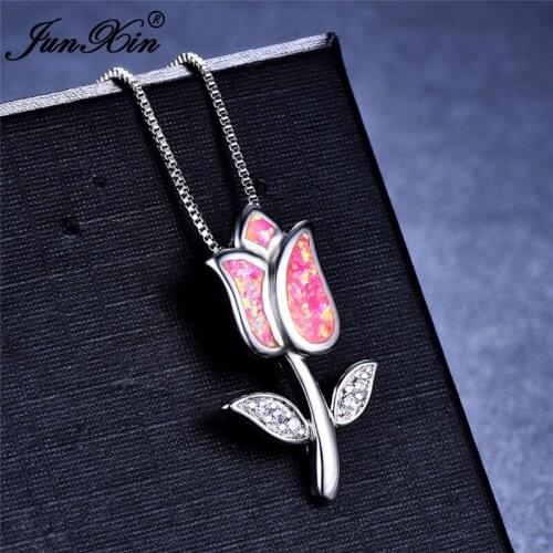 Cute Female Rose Flower Pendant Necklace Fashion silver color Choker Chain Necklace Pink Fire Opal Necklace For Women