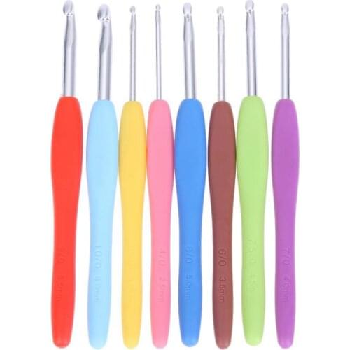 8pcs/set 2.5-6.0mm Aluminum Ergonomic Crochet Hooks Knitting Needles With Soft TPR Handle DIY Sewing Weaving Tools