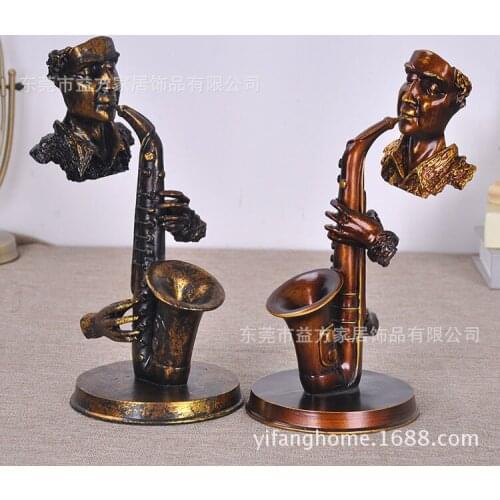 Retro saxophone musical bar decorations crafts ornaments opening wedding ceremony props resin crafts