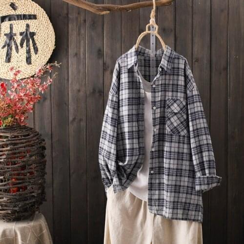 Spring Autumn Classics Plaid Shirt Long Sleeve Pocket Casual Irregular Loose Checked Blouse Single Breasted Women Cardigans 2021