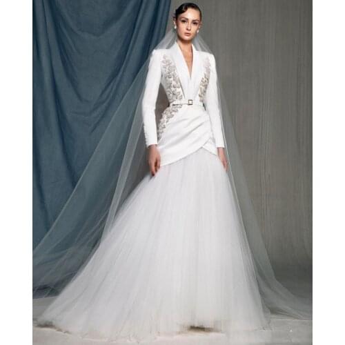 Vintage White Bridal Dresses 2 Pieces Floral Beaded Suit Coat And Tulle Skirts Puffy A-line Long Tulle Women Dress Prom Gowns