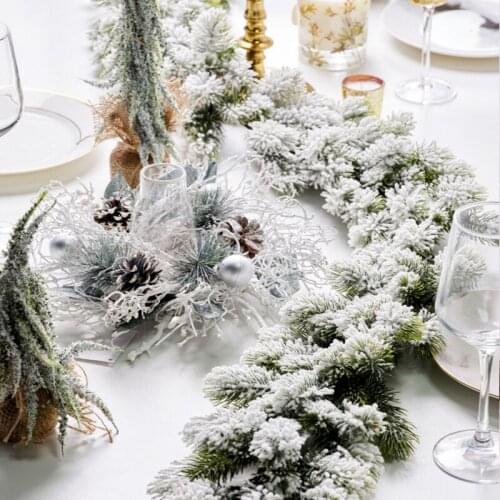 Snowflake Pine Cone Christmas Wreath Cutting Pendant Door Simulation Artificial Plants Wall Decor Xmas Decoration Home Decore