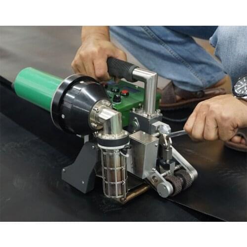 HDPE LLDPE PVC Geomembrane Welding Machine for construction and installation of a range of aquaculture ponds