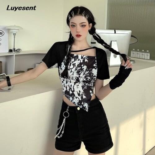 Black Plus Size Irregular Length Girl T Shirt Fake-two-piece Square Collar Lady Street Tshirt Summer Fashion Sexy Basic Top 4XL