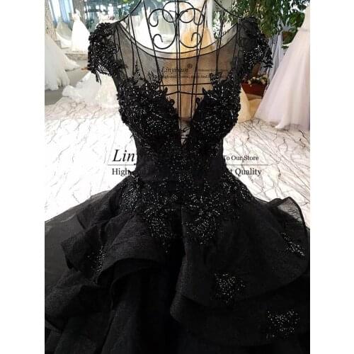 New Arrival Luxury Ball Gown Black Wedding Dresses Gothic Court Vintage Non White Bridal Wed Gowns Pricness Long Train Beaded