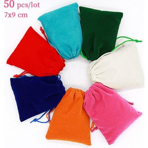 50 Pcs/Lot Velvet Bag Jewelry Packag Bag White Black 9x12 CM Gift Drawstring Wedding Candy Bag Can Custom Logo