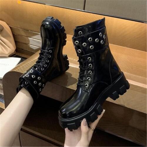 Winter buckle Rivet Fashion Women Short Boots 2020 Ladies Ankle Boots Autumn Platform Motorcycle Shoes Womans short tube boots