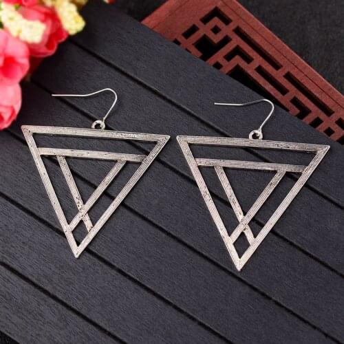 2020 Womens Big Hollow Out Triangle Drop Earrings Exaggeratio Ethnic Dangles Earring Indian Jewelry