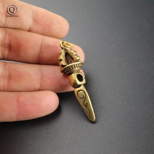 Vintage Copper Tibet Buddhism Pestle Vajra Keychain Pendants Decorations Brass Portable Car Key Chain Ring Hanging Jewelry Gifts