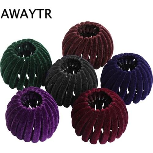 AWAYTR Retro Bird Nest Ball Hair Claws for Women Hairpin Girls Headwear Rhinestones Ponytail Holder Hairgrips Hair Accessories
