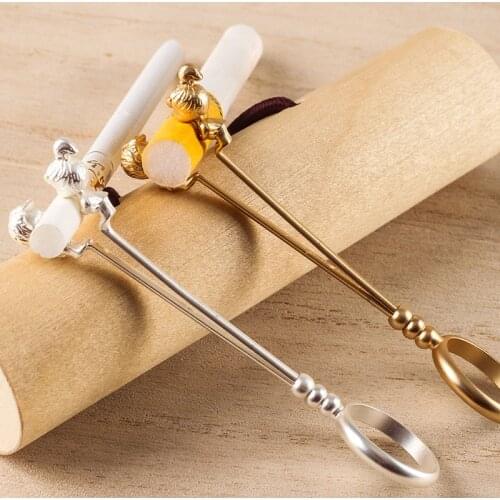 1pcs Retro Cigarette Holder Ring Rack Brass Finger Clip Women Men Slim Cigarettes Smoking Accessories Long Stick Jewelry Gold