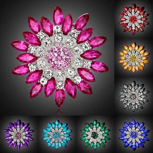 Women Fashion Flower Brooches Crystal Rhinestone Bouquet Brooch Pins for Women Wedding Party Birthday Jewelry Broches Gift