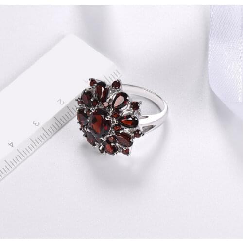 Hot Sale Classic Silver Color Inlaid Garnet Red Zircon Flower Shape Ladies Banquet Ring Jewelry Whole Sale