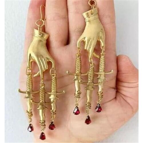 The Golden Hand & Dagger Earrings for Women Witchy Gothic Brass Drop Jewelry Sword Red Hand Dangle Earrings Knife Dagger JA03UG4