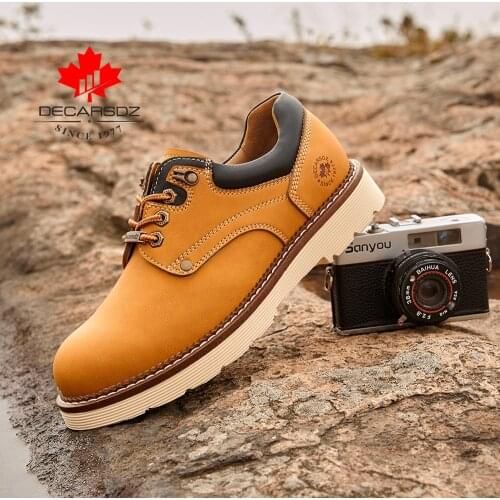 DECARSDZ Man Genuine leather Shoes Men 2021 Autumn Winter New Comfy Lace-up Mens Casual Shoes Fashion Office style Men Shoes