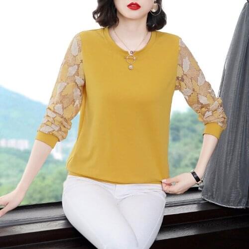 Autumn long-sleeved top women loose and thin t-shirt 2021 autumn lace bottoming shirt fashion