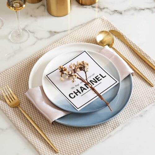 Luxury Tableware Set Gold Fork Spoon Kinfe Set Nordic Dinnerware Set Table Service Table Cutlery Kitchen Device Sets Gift