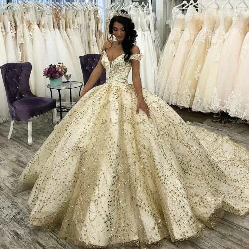 Luxury vestido de 15 anos Gold Ball Gown Quinceanera Dress 2021 Sparkly Beads Backless Sweet 16 Dress Pageant Gowns Long Train