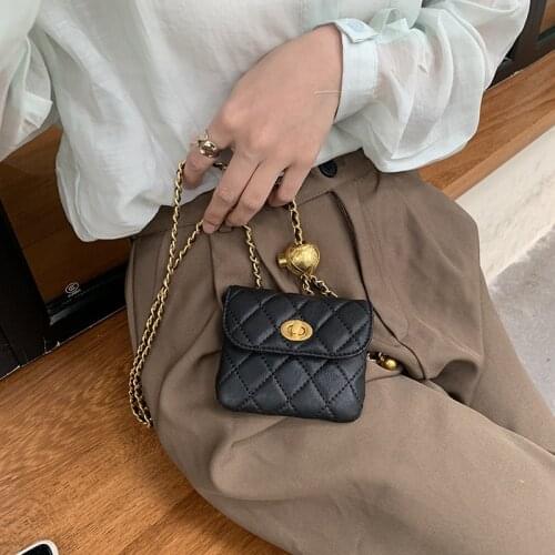 New Chain Fanny Pack Women Leather Waist Bag Luxury Brand Chest Pack Mini Female Belt Bags Fashion Ladies Shoulder Crossbody Bag