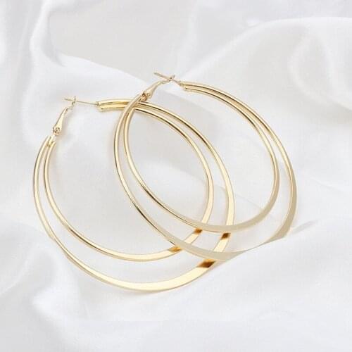 Womens Classic Hollow Personality Double Round Gold Geometric Pendant Earrings