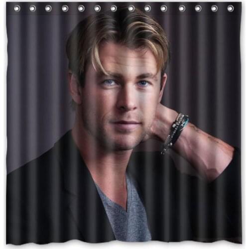 Customized Waterproof Bathroom Chris Hemsworth Shower Curtain Polyester Fabric Bath Curtain With 12 Hooks 180*180cm