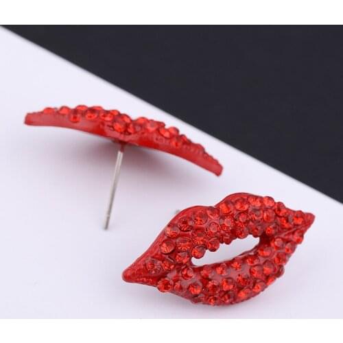 2021 New High Quality Classic Luxury Elegant Sexy Ladies Lips Rhinestone Stud Earrings Suitable for Ladies Declaration Jewelry
