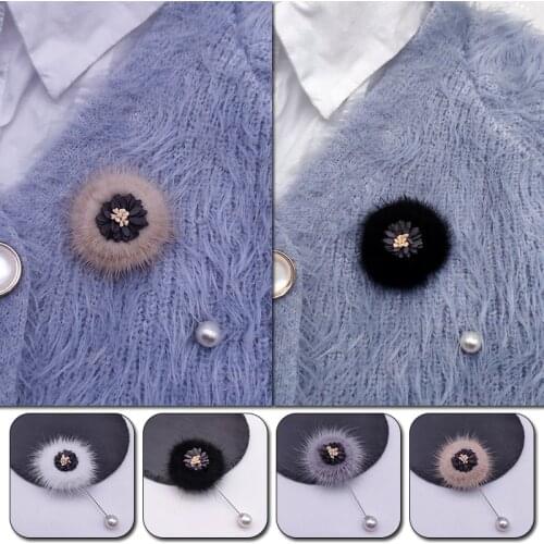 New Cute Rabbit Ears Faux Mink Hair Fur Ball Brooch Pins For Women Korean Fur Ball Piercing Lapel Brooches Collar Jewelry Gift
