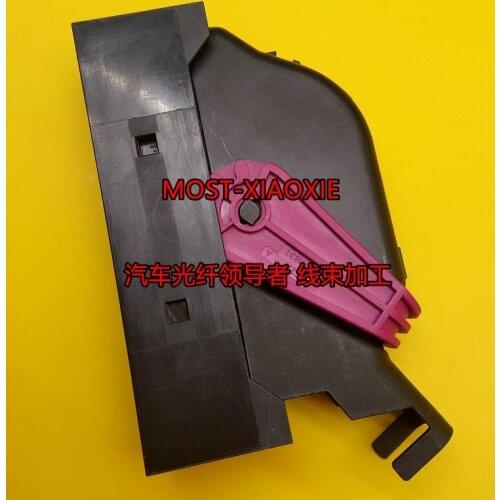 For VW Tiguan for Dynaudio for bose plug 38-pin power amplifier connector