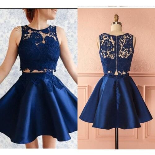 2020 Navy Blue Lace Short Dresses 2 Pieces Sheer Neckline Hollow Back A-line Satin Homecoming Formal Dress Party Robe De Soiree