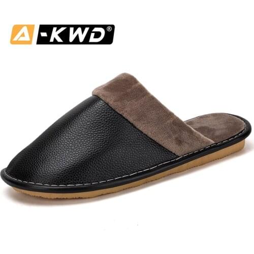 2019 Fashion Pu Leather House Shoes Men Osasuna Couples Shoes Home Shoes Men Warm Soft Slippers Winter Sleepers Indoor Slippers