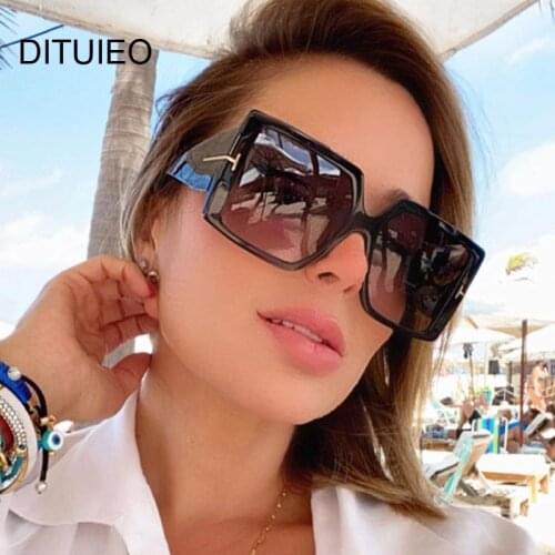 Square Sunglasses Women Black Oversized Sun Glasses Female Retro Vintage Big Frame Gradient Mirror Lunette De Soleil Femme